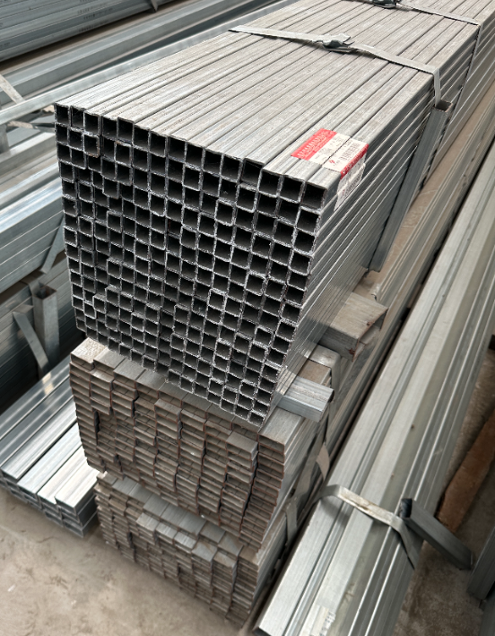 郑州现货供应30*50*2镀锌方管50*80*3.0 20*20*1.5 20*40*2.0规格齐全